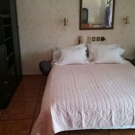 Maisonette Afroditi Villa Peraía Екстериор снимка