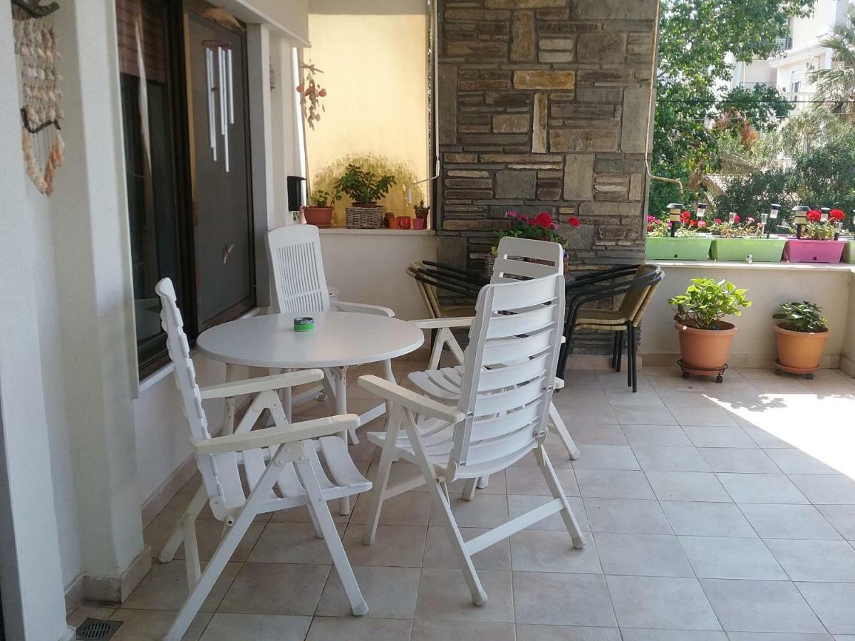 Maisonette Afroditi Villa Peraía Екстериор снимка