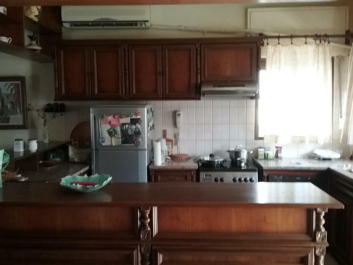 Maisonette Afroditi Villa Peraía Екстериор снимка